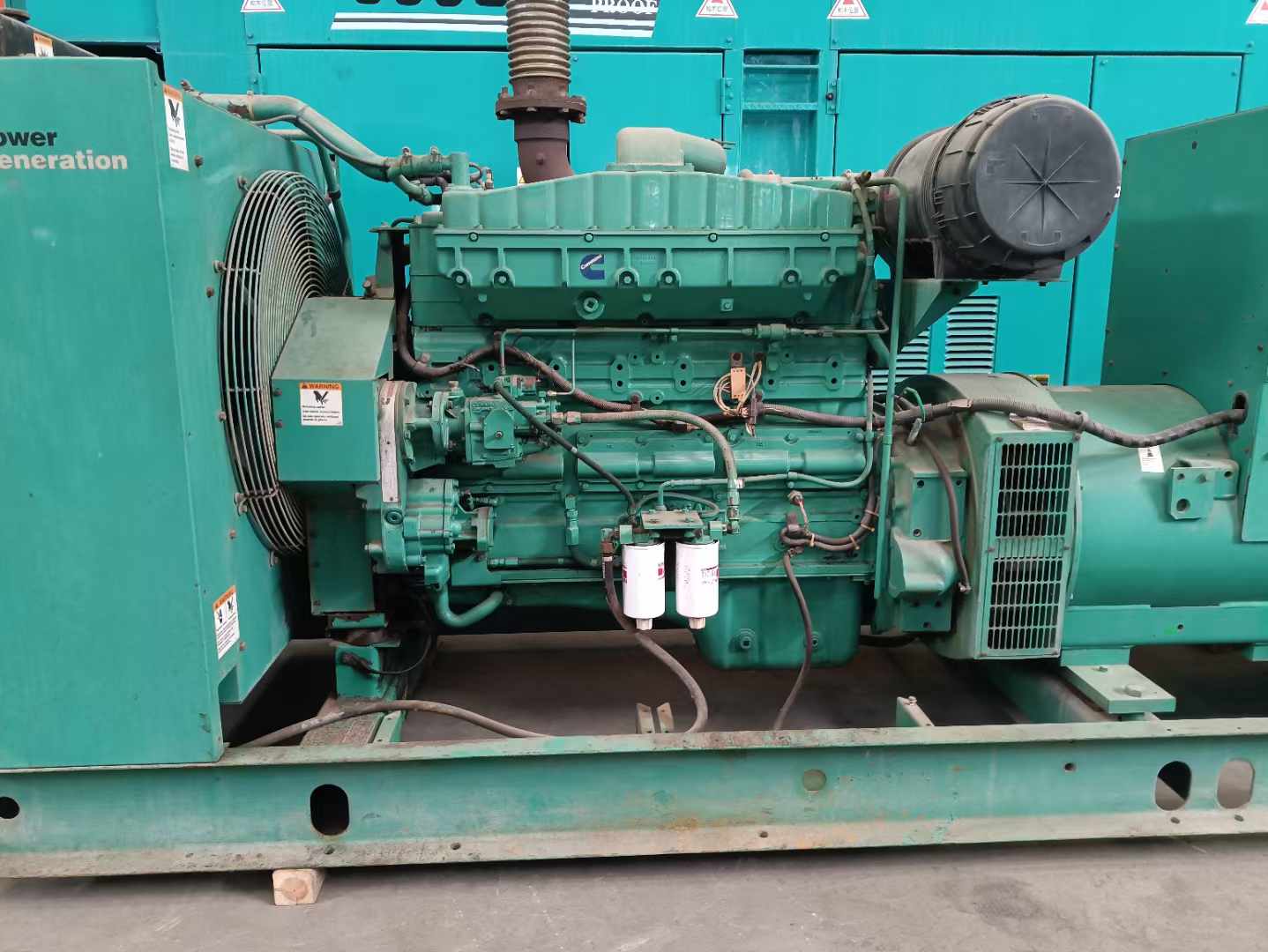 雁塔过载会对 600kW 柴油发电机组造成哪些损害?