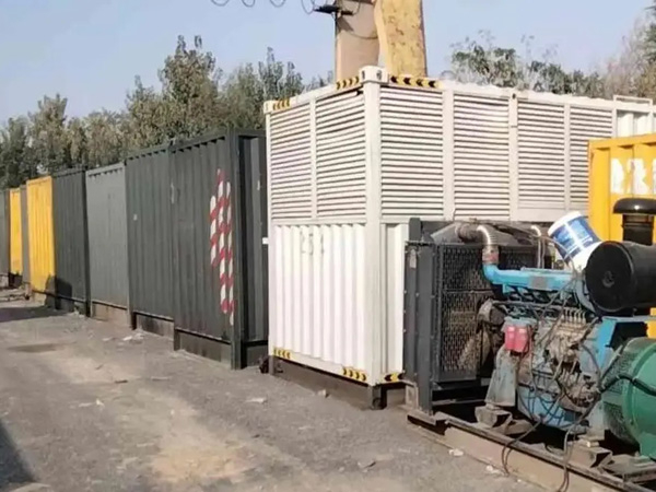 雁塔200KW柴油发电机机组每小时油耗是多少?